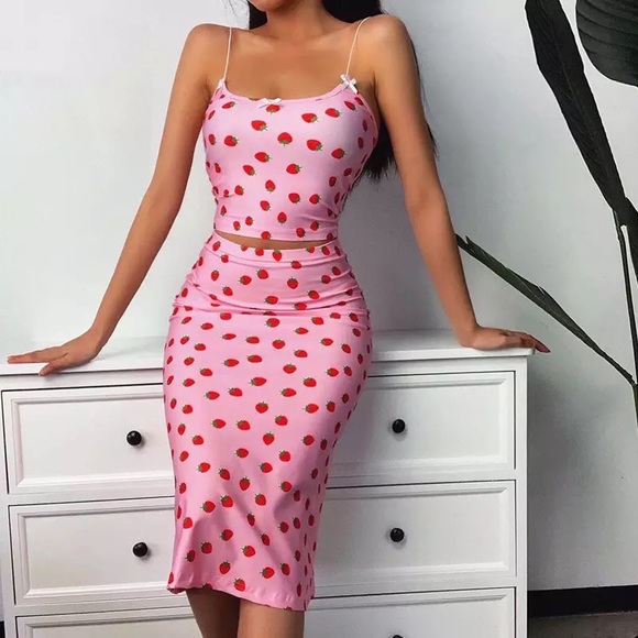 Dresses & Skirts - 🍓Sexy Kawaii Lolita Strawberry Dress Set | Pink